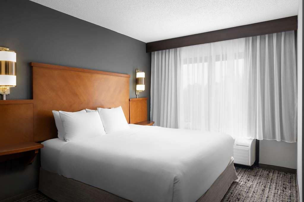 Hyatt Place Sterling Dulles Airport North الغرفة الصورة