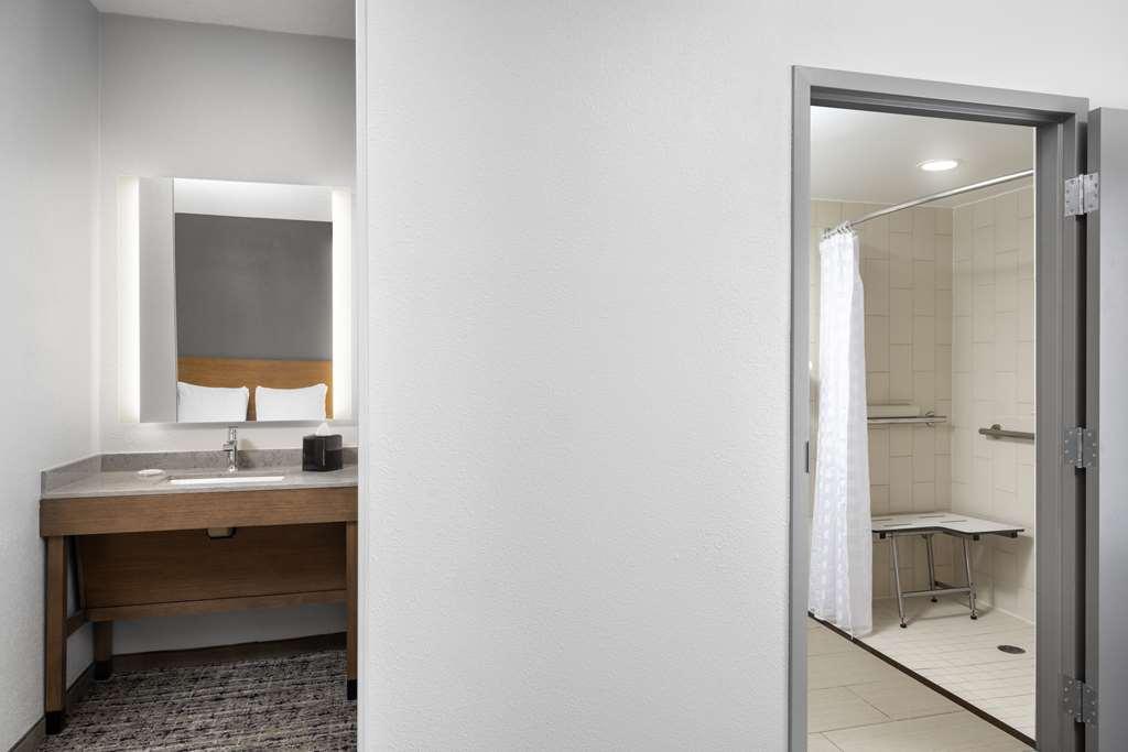 Hyatt Place Sterling Dulles Airport North الغرفة الصورة